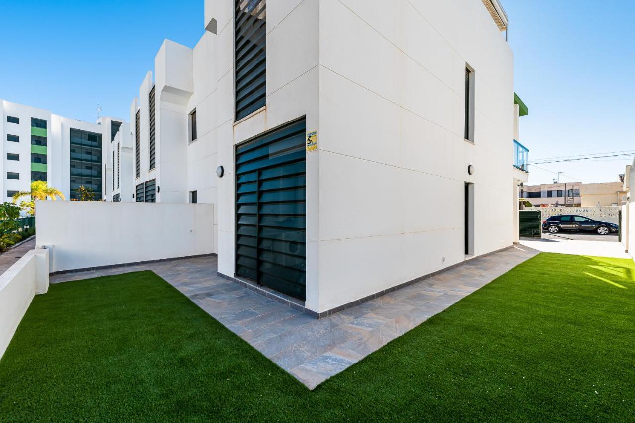 Apartamento Milan Campoamor Bagian luar foto