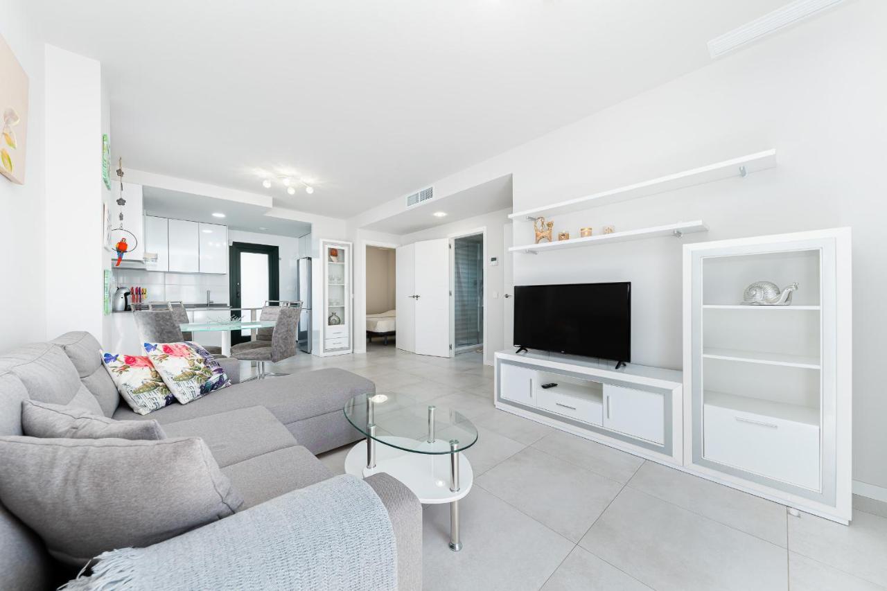 Apartamento Milan Campoamor Bagian luar foto