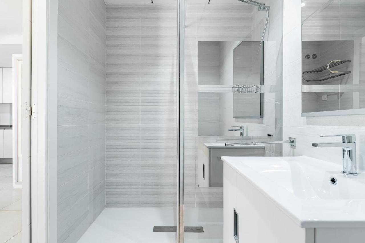 Apartamento Milan Campoamor Bagian luar foto