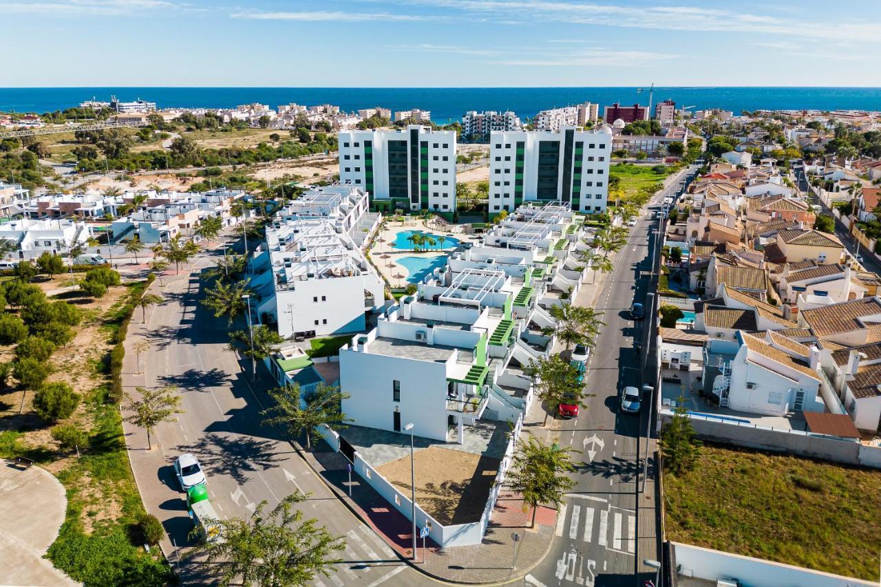 Apartamento Milan Campoamor Bagian luar foto